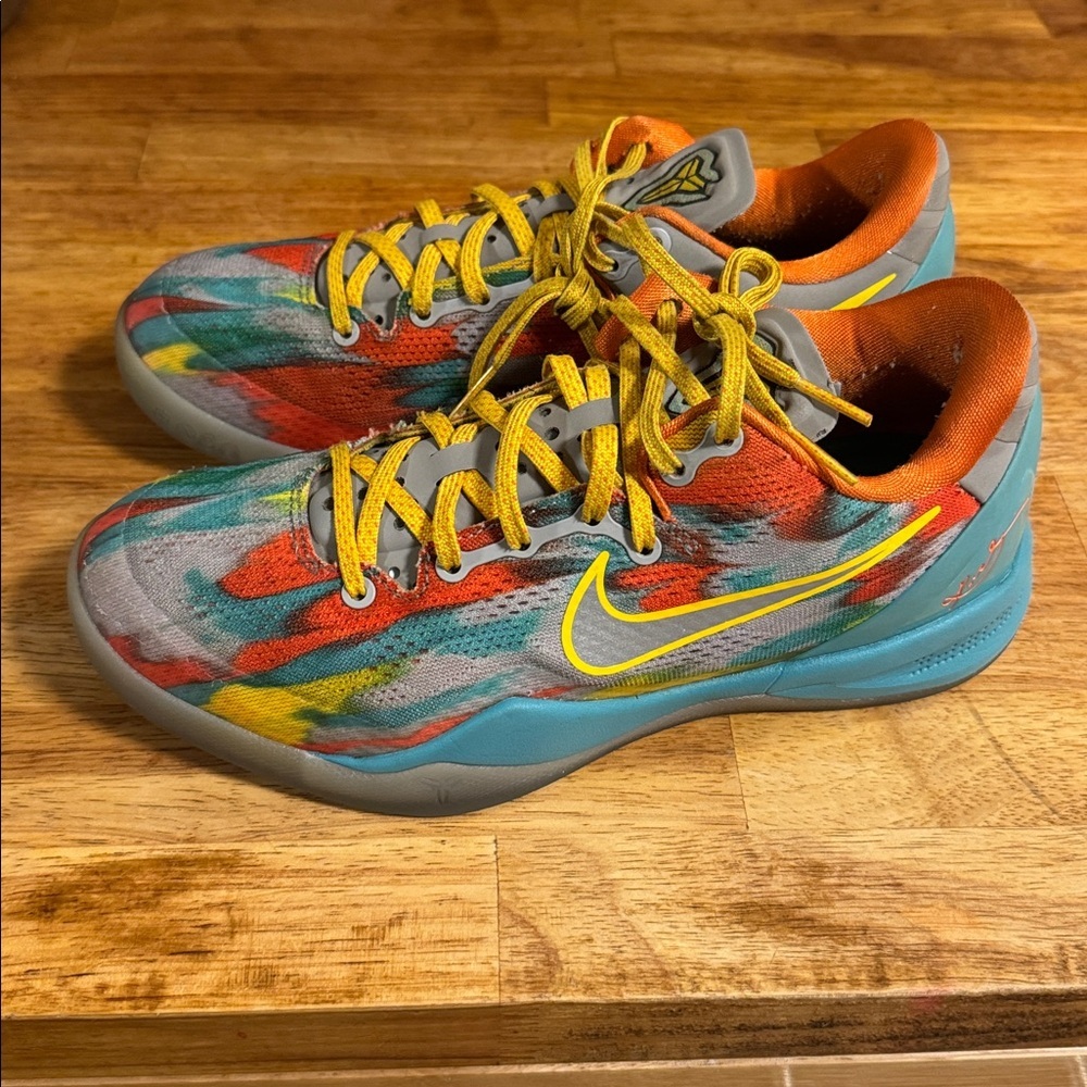Kobe 8 Protro Venice Beach 2024 FQ3548-001 Size 6 Y US - Picture 3 of 10